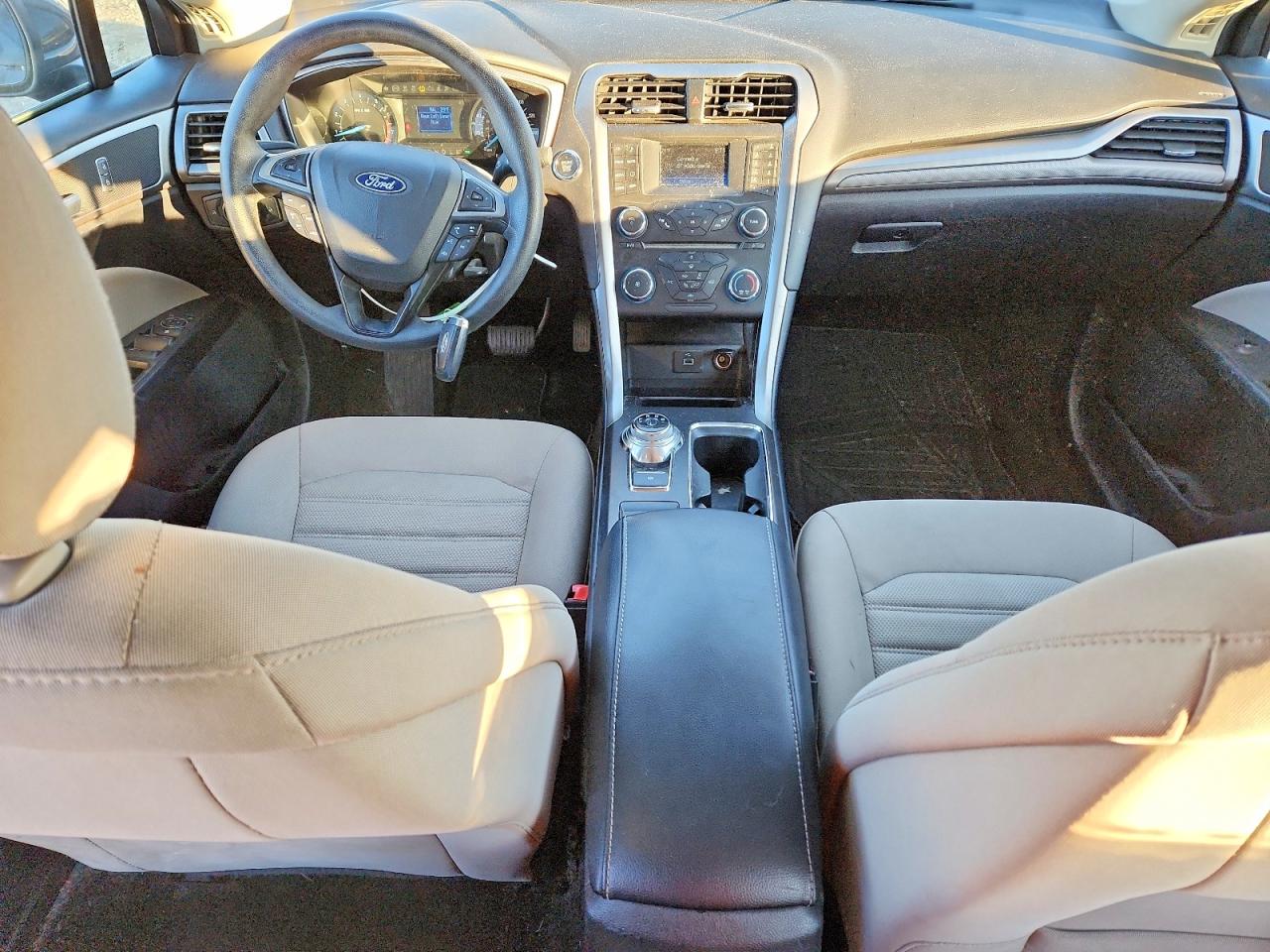 2018 FORD FUSION S photo 8