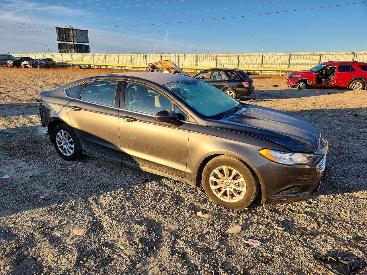 2018 FORD FUSION S photo 4