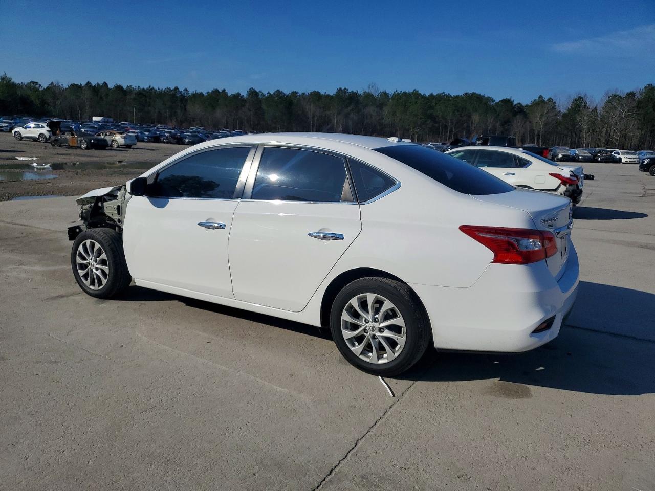 2019 NISSAN SENTRA S photo 2
