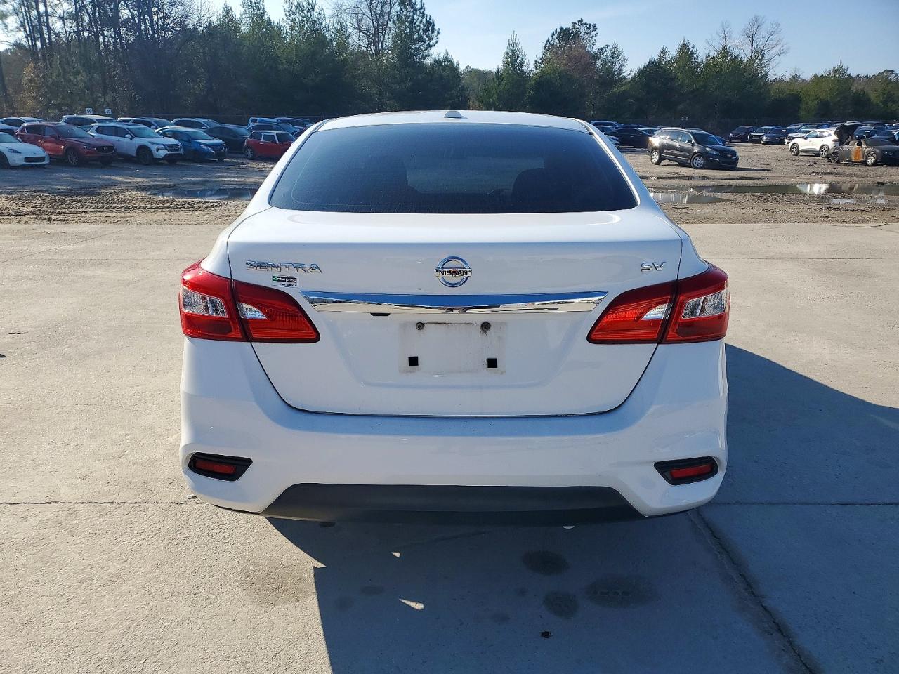 2019 NISSAN SENTRA S photo 6