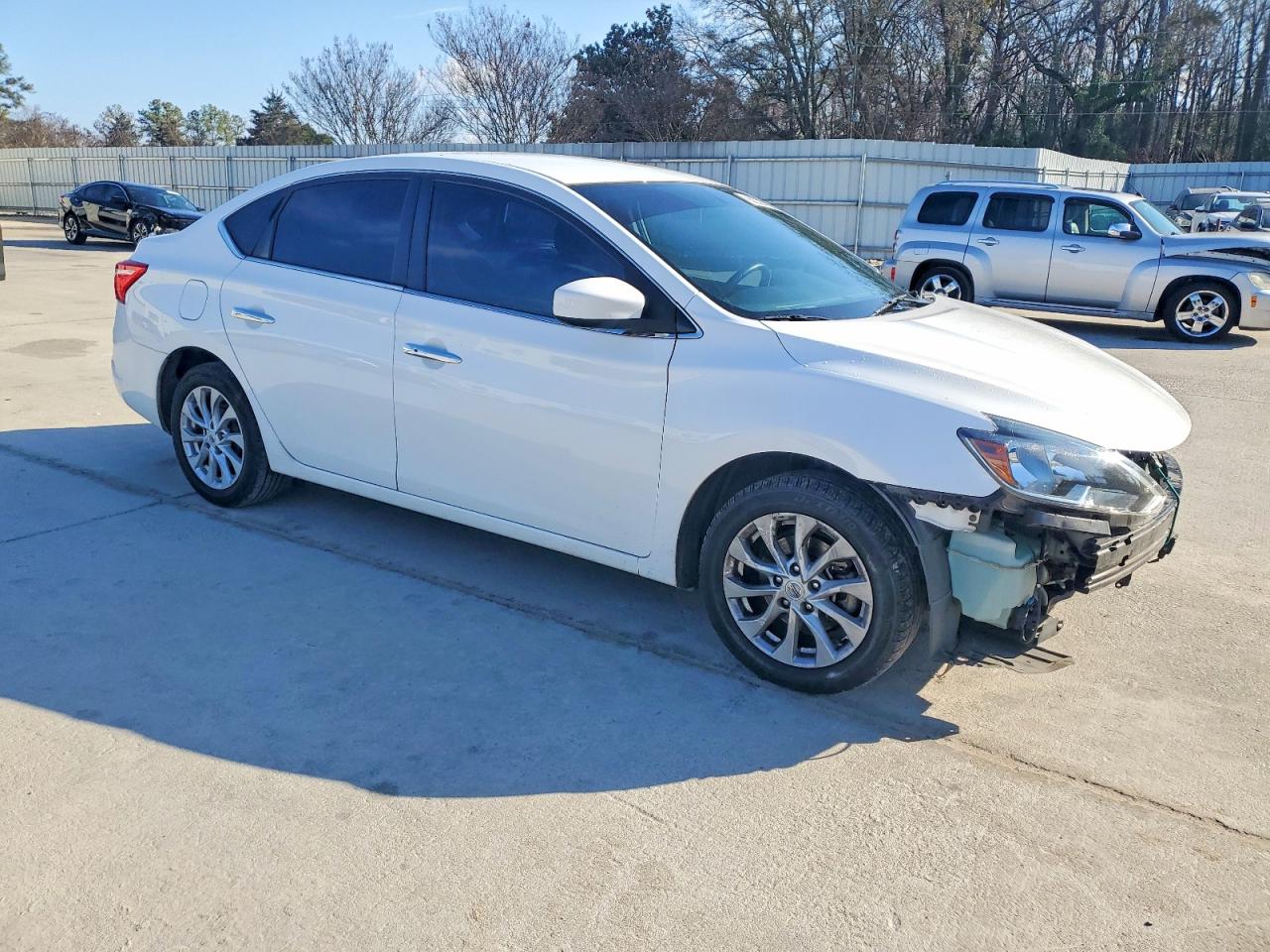 2019 NISSAN SENTRA S photo 4