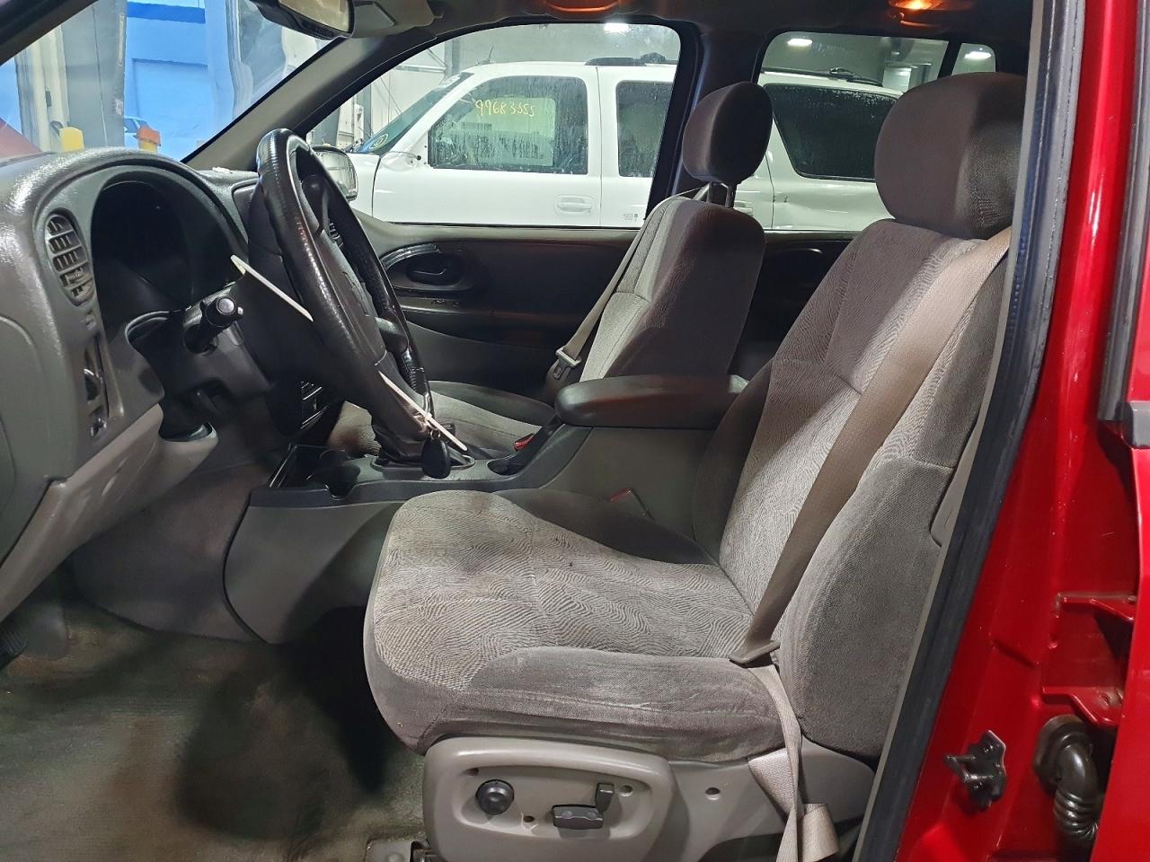 2002 CHEVROLET TRAILBLAZER photo 7