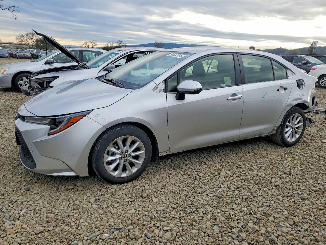 2020 TOYOTA COROLLA