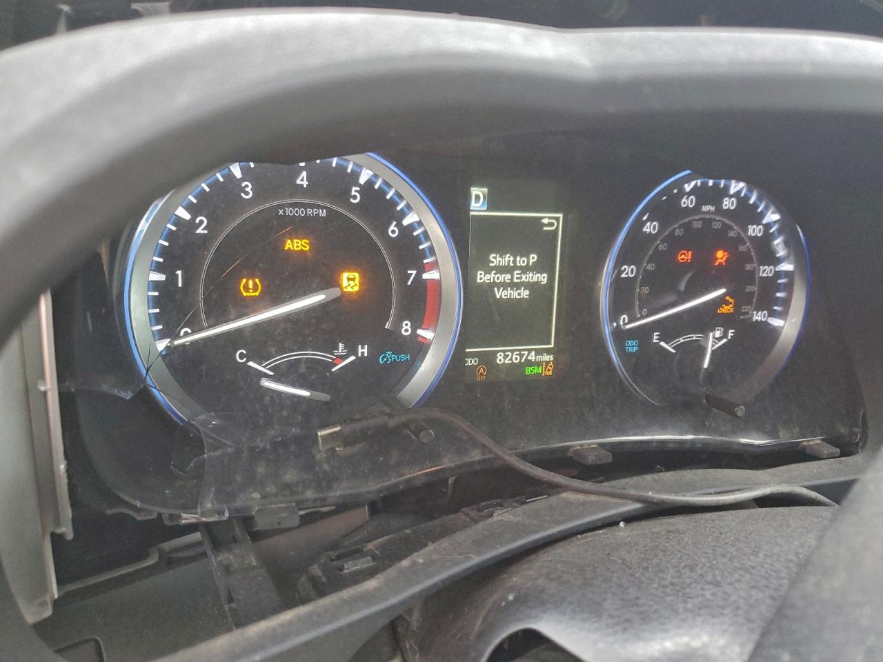 2019 TOYOTA HIGHLANDER SE photo 9