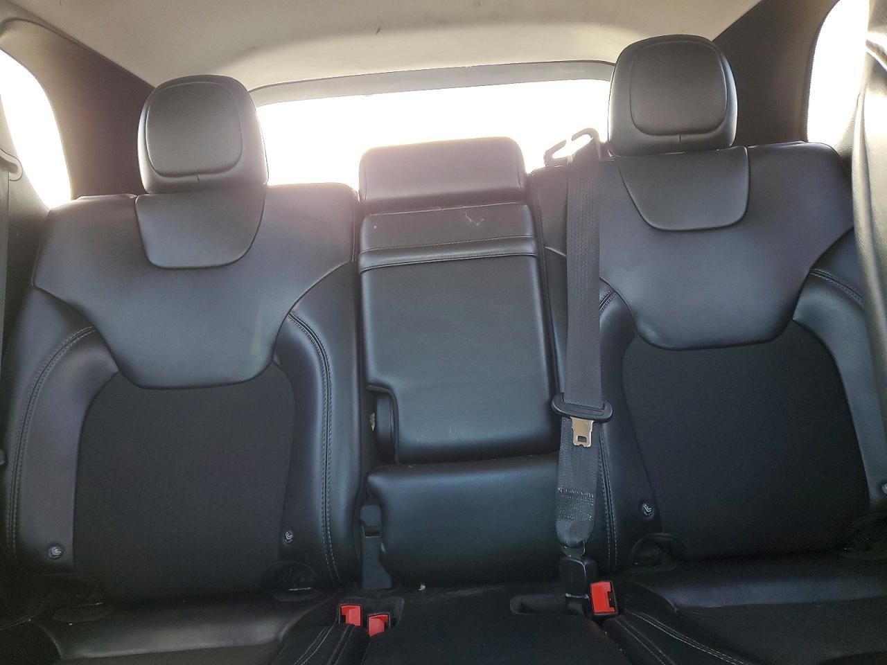 2019 JEEP CHEROKEE LATITUDE PLUS photo 10