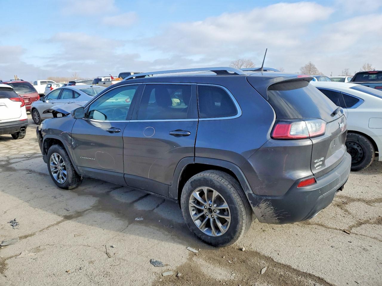 2019 JEEP CHEROKEE LATITUDE PLUS photo 2