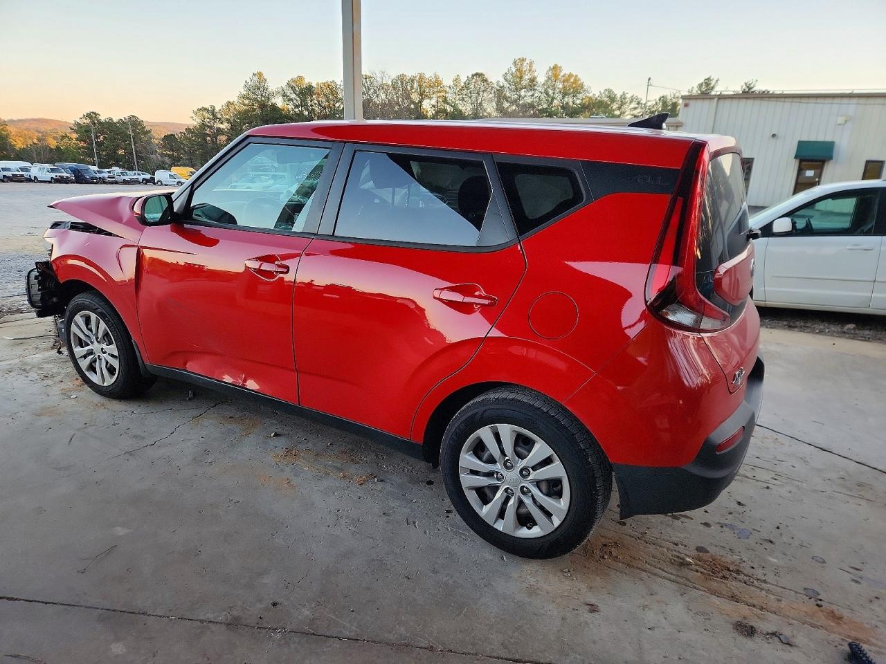 2021 KIA SOUL LX photo 2