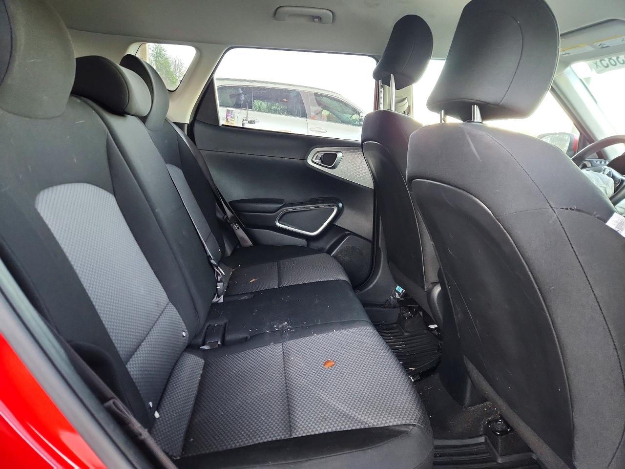 2021 KIA SOUL LX photo 11
