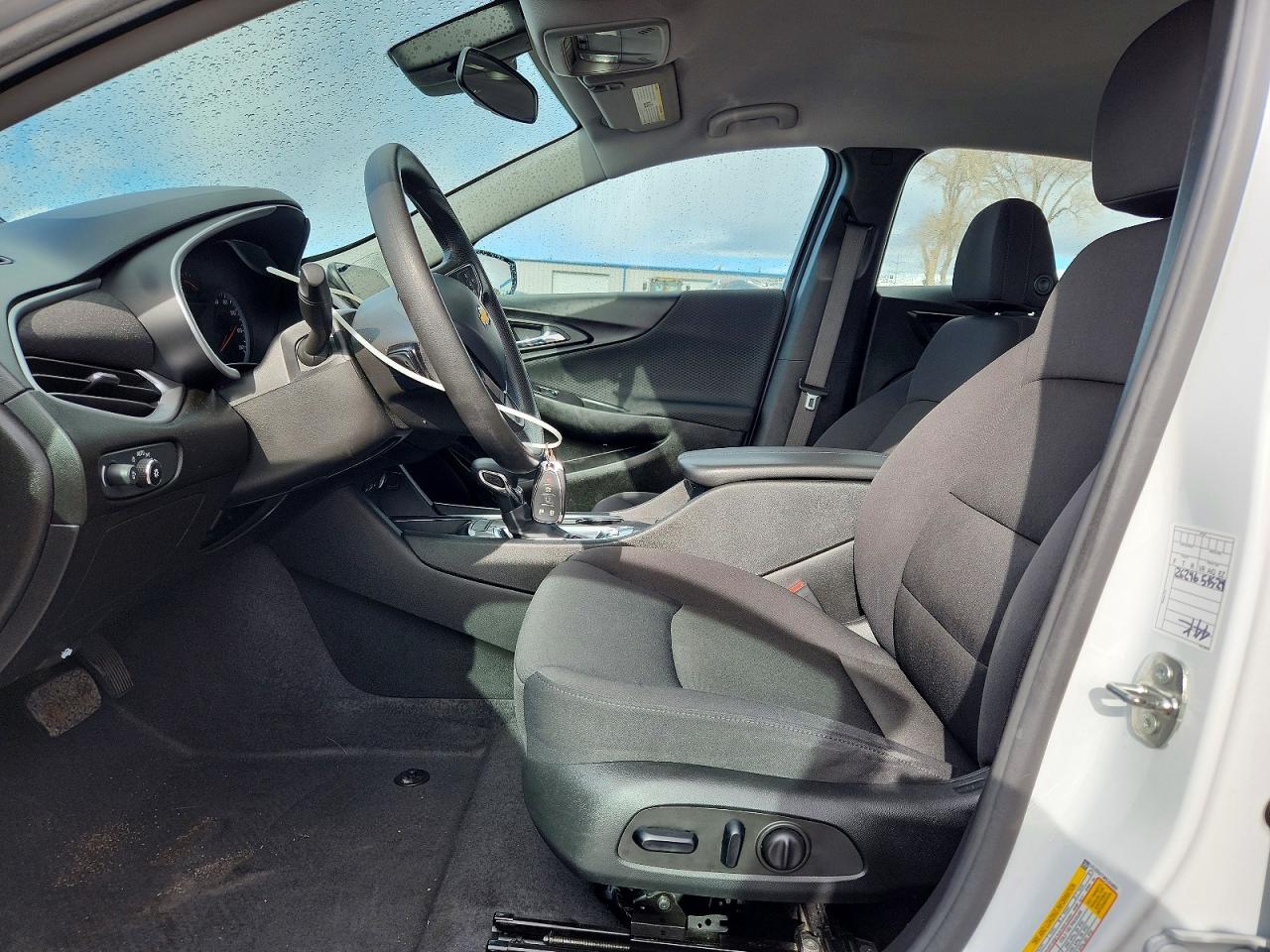 2023 CHEVROLET MALIBU LT photo 7