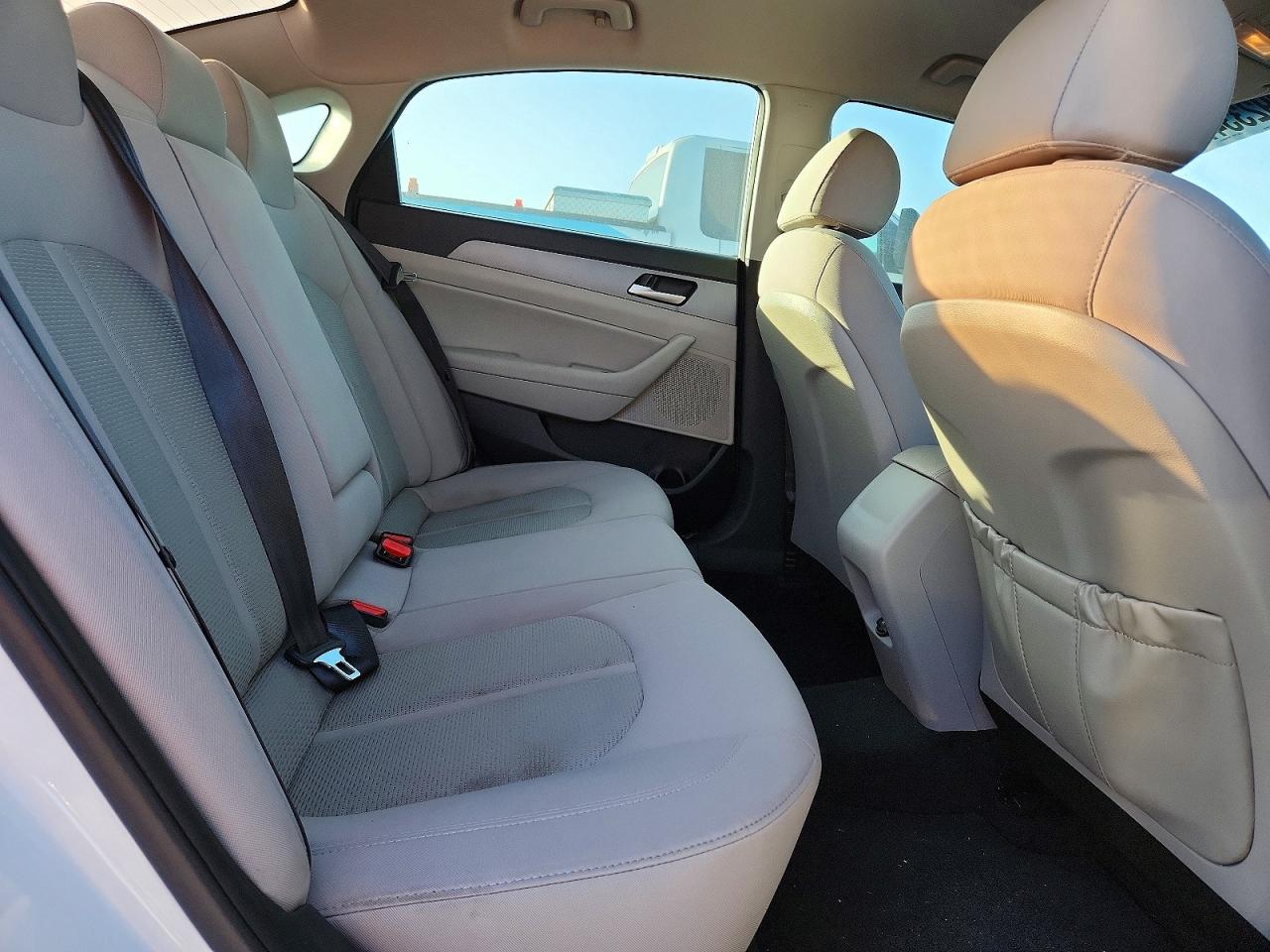 2018 HYUNDAI SONATA SPORT photo 10