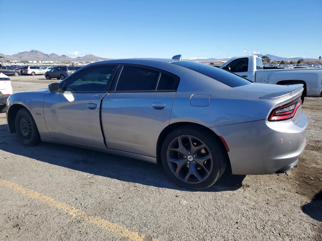2018 DODGE CHARGER R/T photo 2