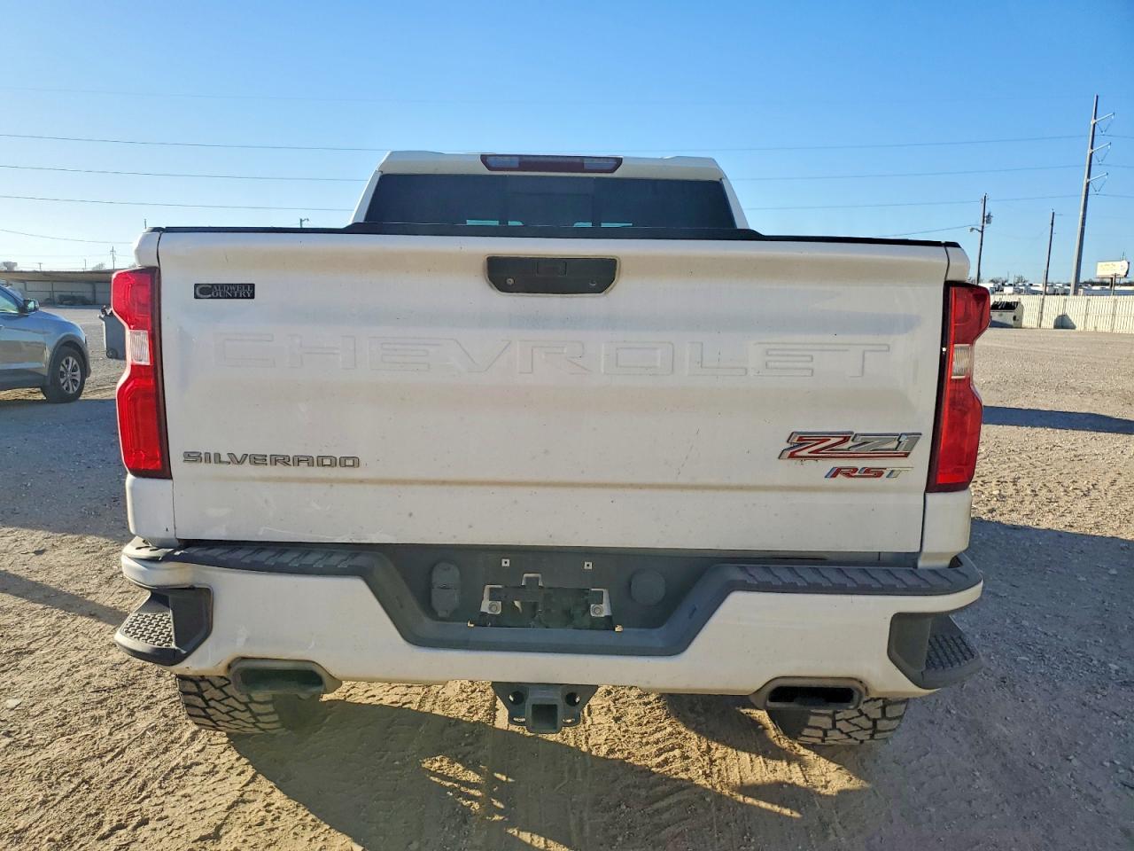 2020 CHEVROLET SILVERADO K1500 RST photo 6