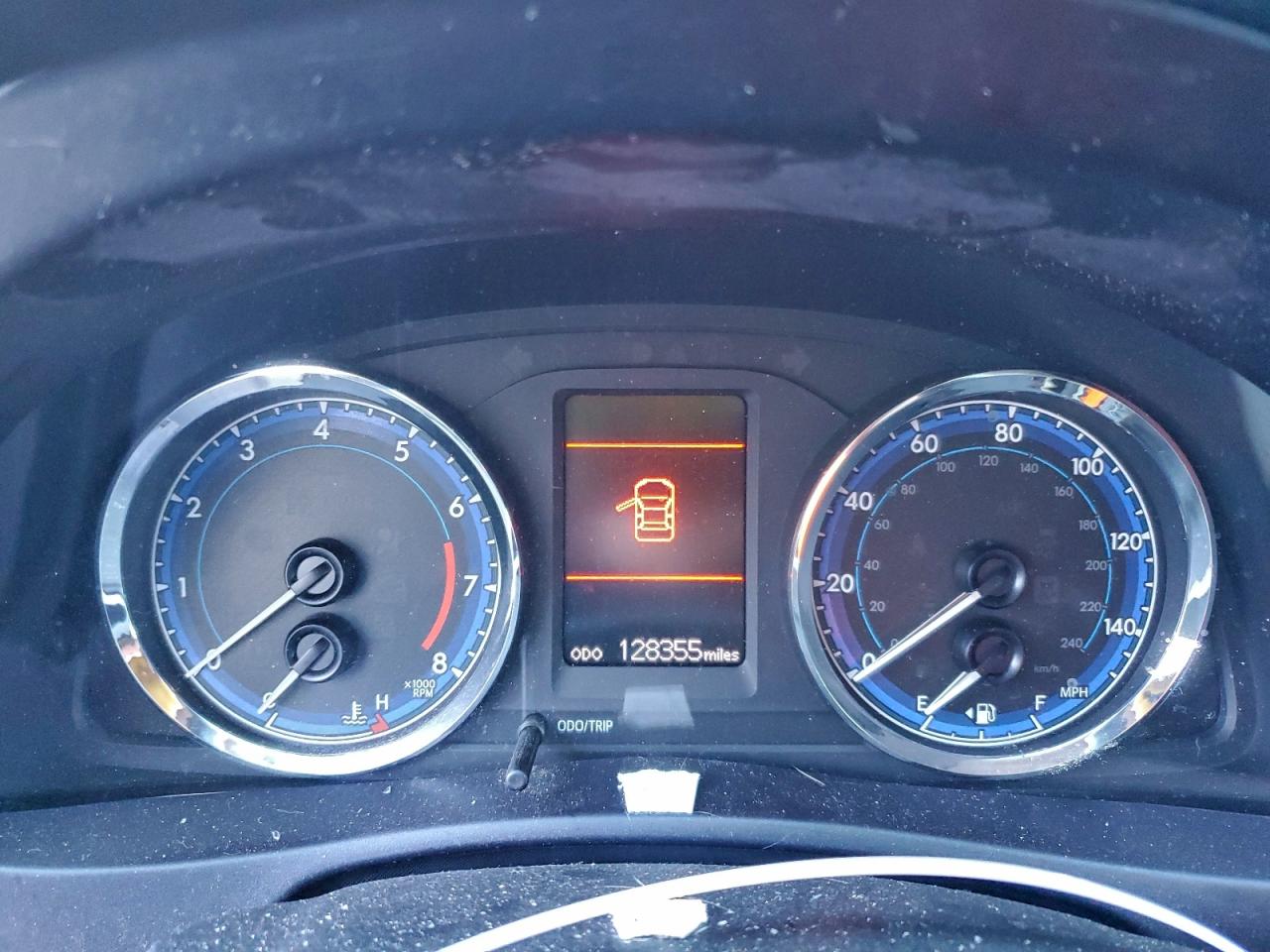 2019 TOYOTA COROLLA L photo 9