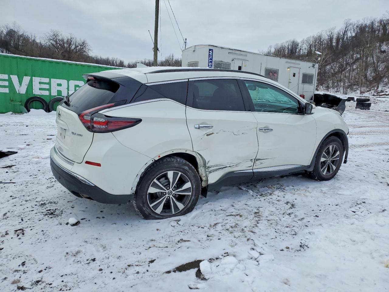 2020 NISSAN MURANO SV photo 3