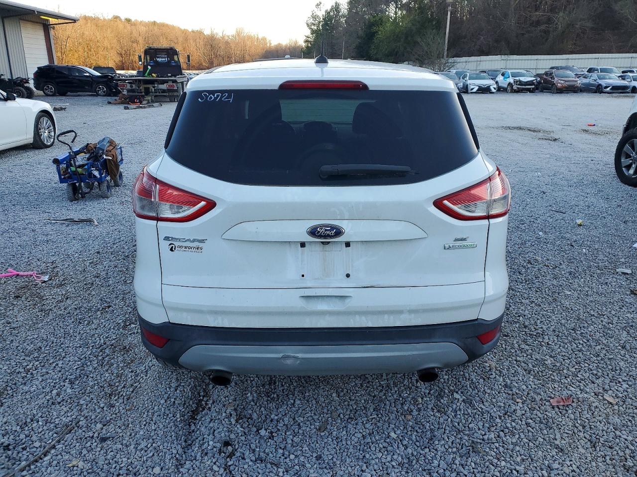 2014 FORD ESCAPE SE photo 6