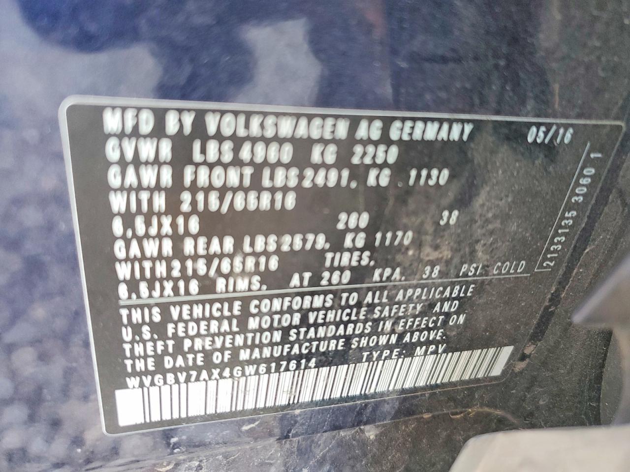 2016 VOLKSWAGEN TIGUAN S photo 13