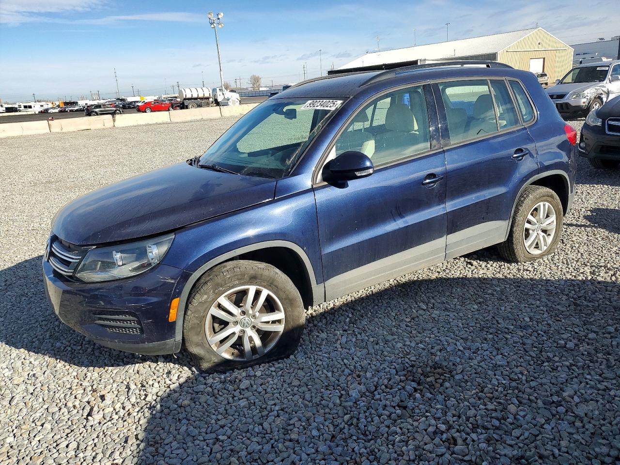 2016 VOLKSWAGEN TIGUAN