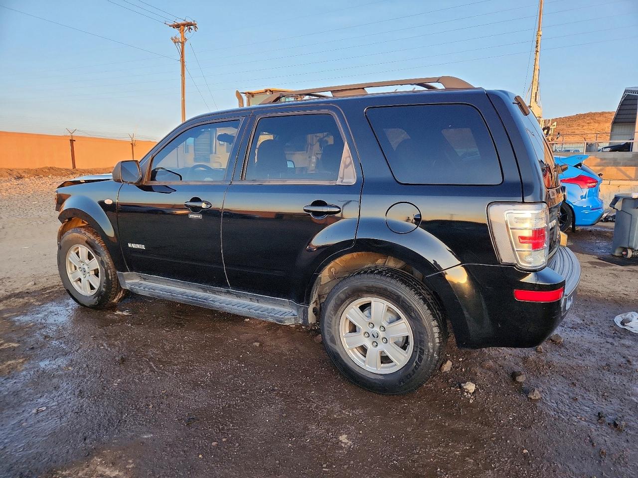 2008 MERCURY MARINER photo 2