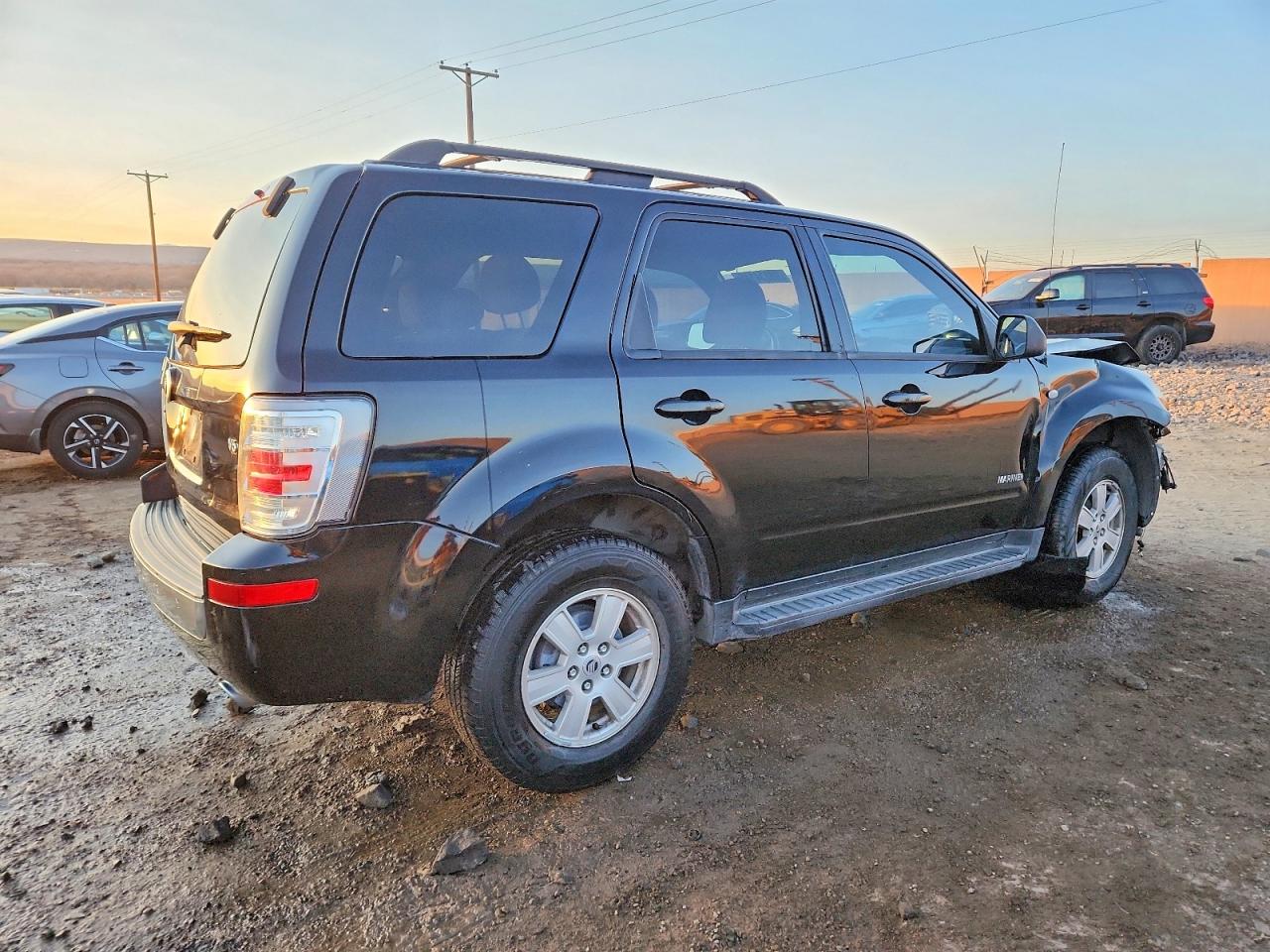 2008 MERCURY MARINER photo 3