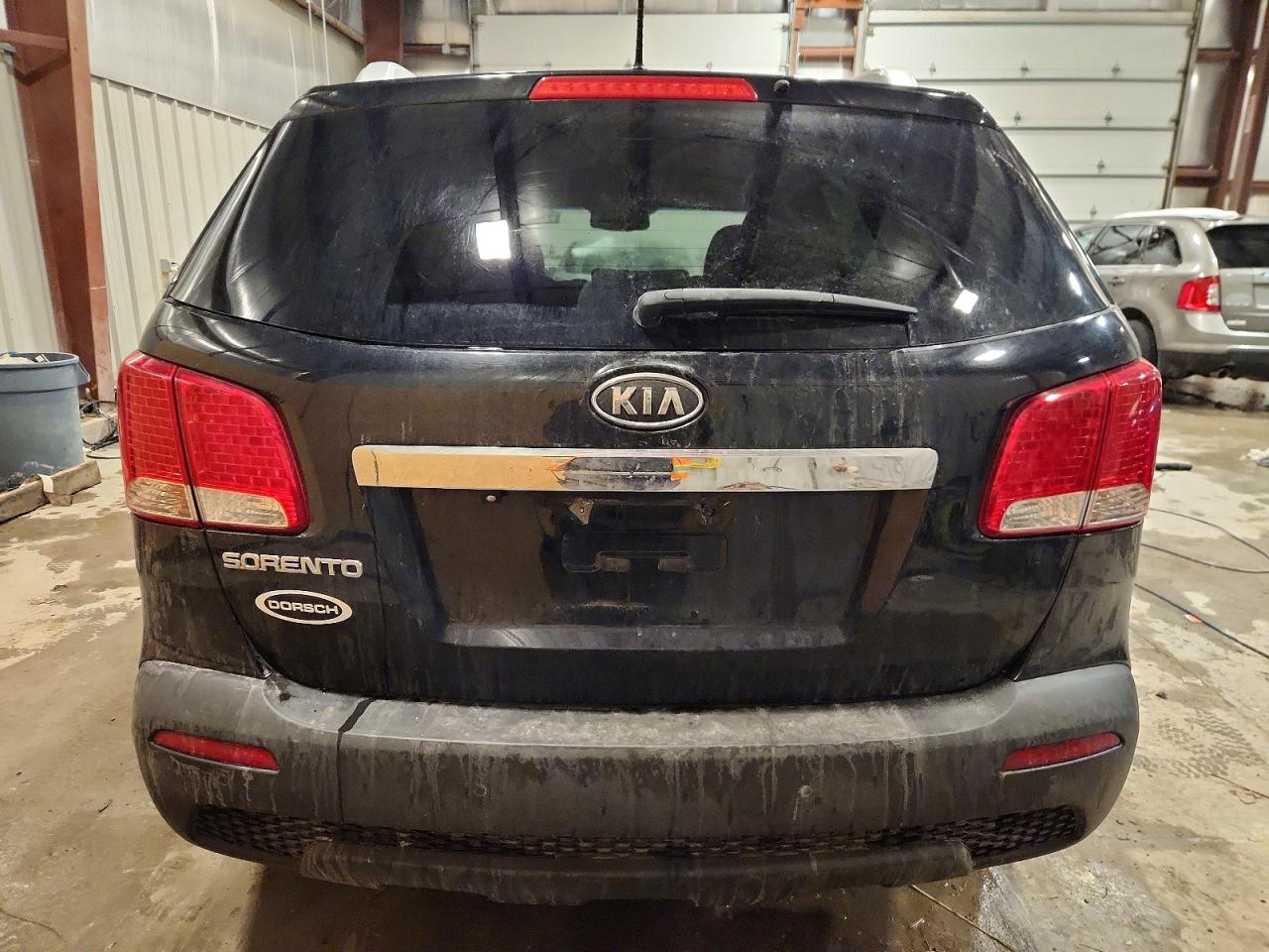 2012 KIA SORENTO BASE photo 6