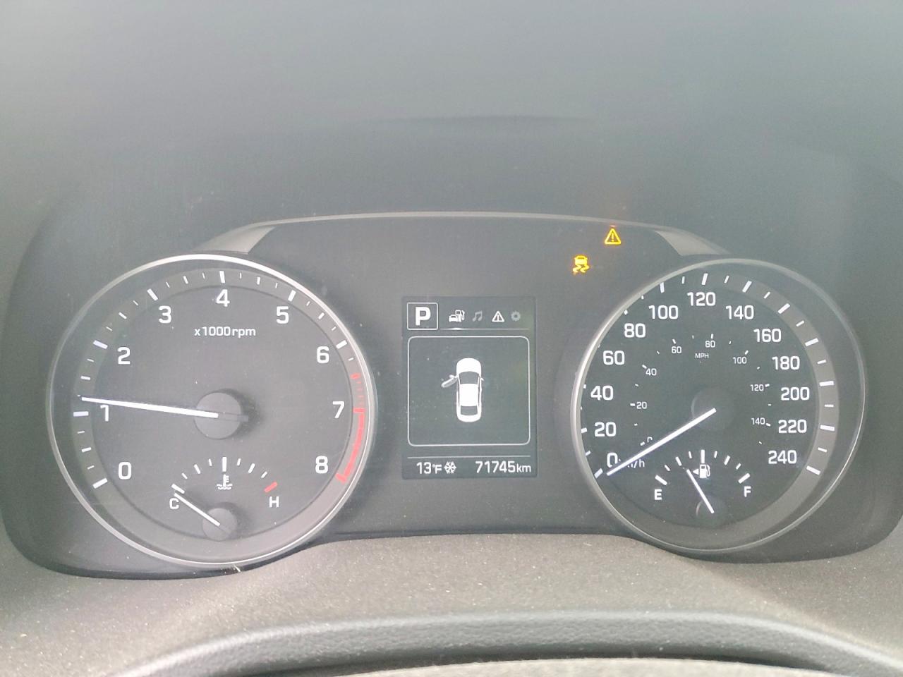 2017 HYUNDAI ELANTRA SE photo 9