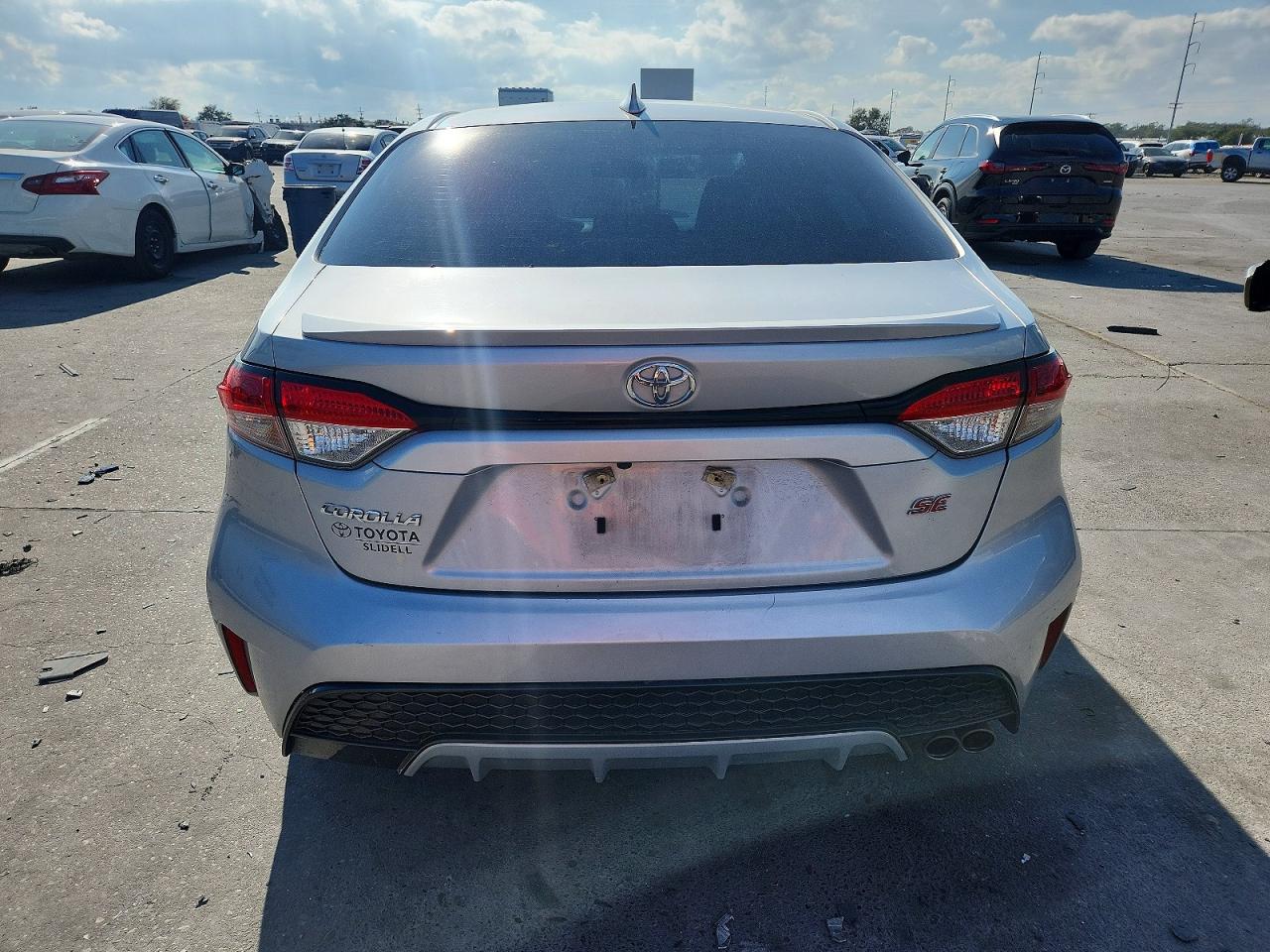 2020 TOYOTA COROLLA SE photo 16