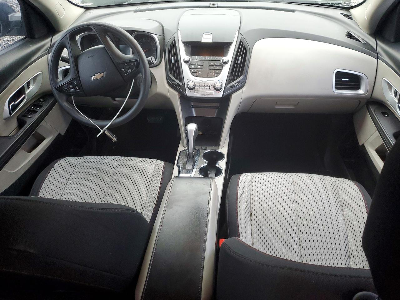 2013 CHEVROLET EQUINOX LS photo 8