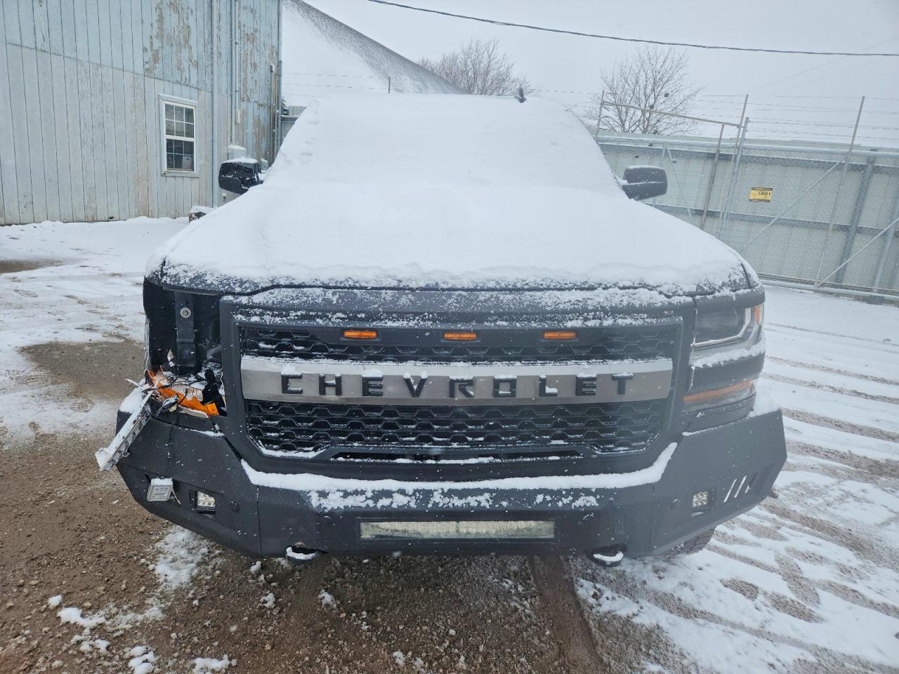 2016 CHEVROLET SILVERADO K1500 LT photo 5