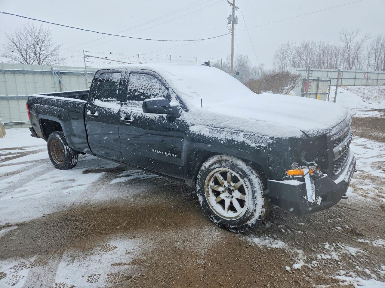 2016 CHEVROLET SILVERADO K1500 LT photo 4