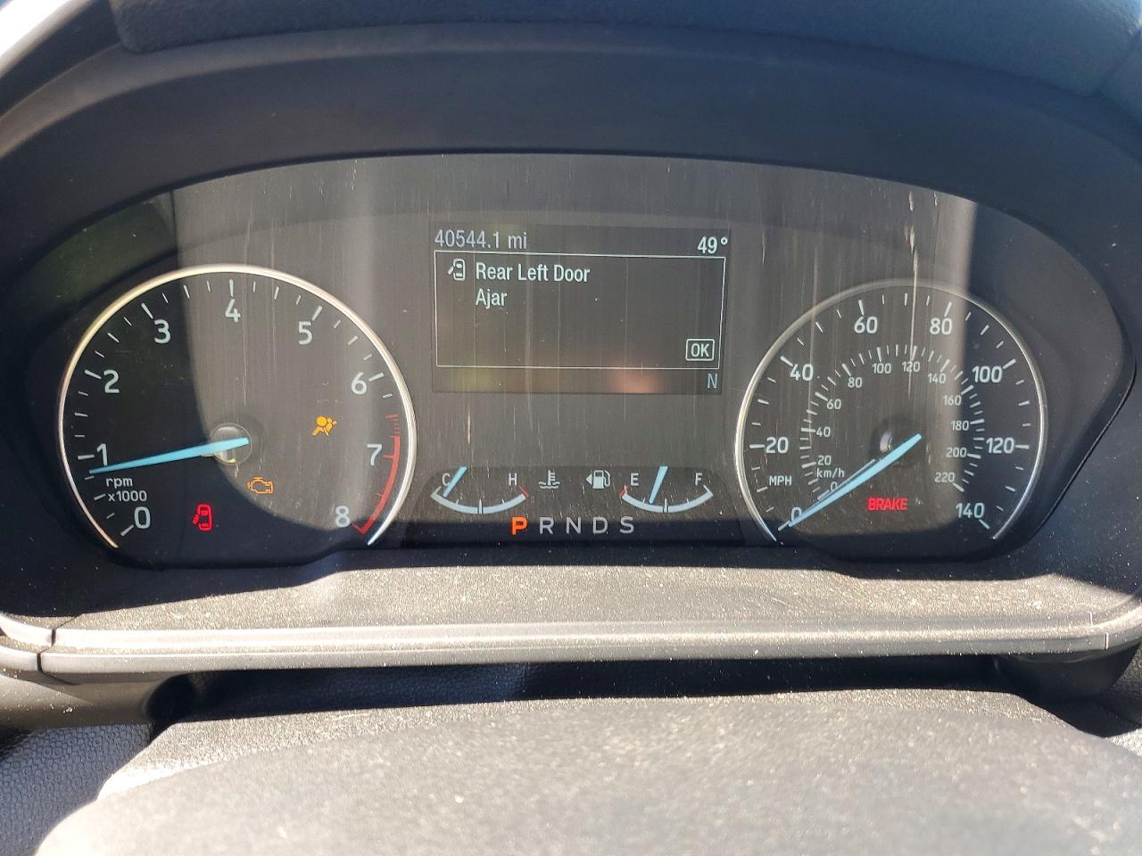 2021 FORD ECOSPORT SES photo 9