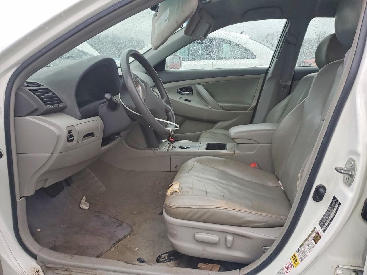 2009 TOYOTA CAMRY BASE photo 7