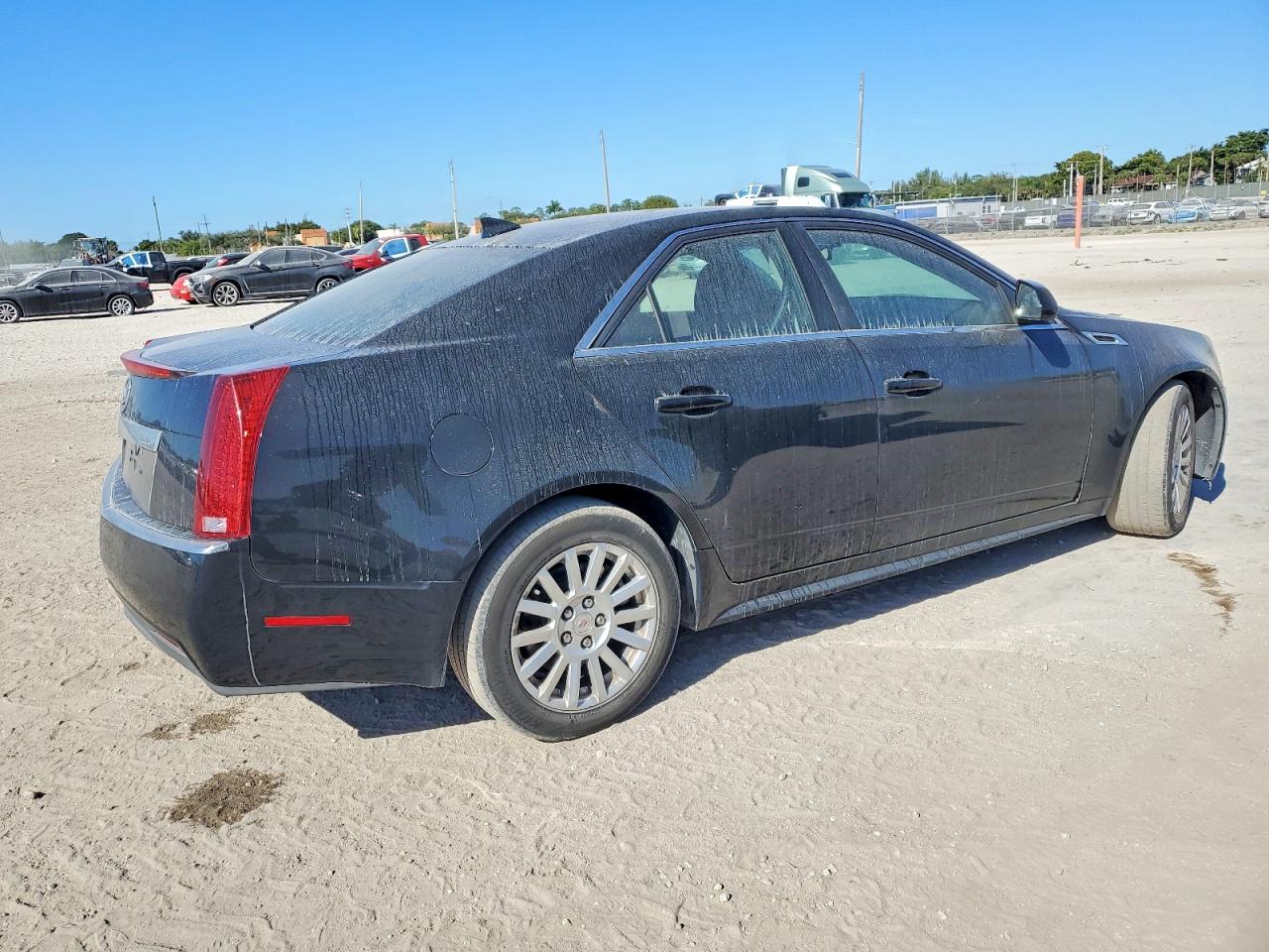 2011 CADILLAC CTS photo 3