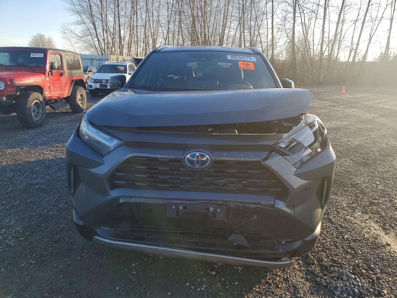 2024 TOYOTA RAV4 XSE photo 5