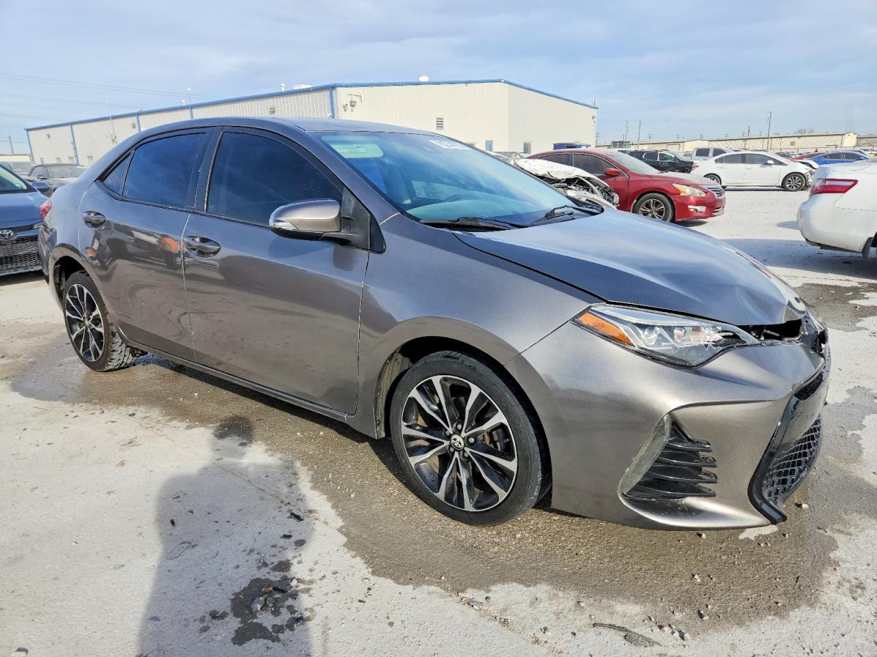 2017 TOYOTA COROLLA SE photo 4