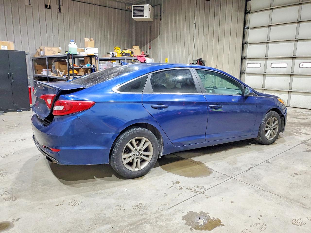 2015 HYUNDAI SONATA SE photo 3