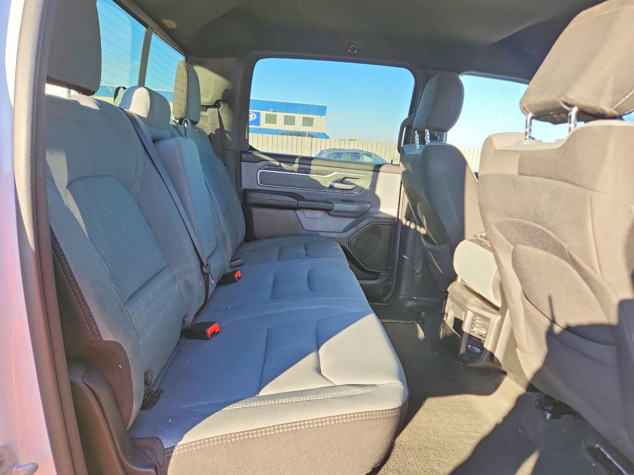 2023 RAM 1500 BIG HORN/LONE STAR photo 10