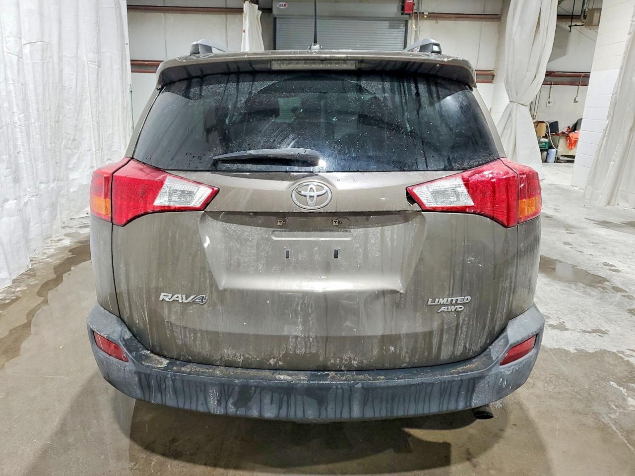 2014 TOYOTA RAV4 LIMITED photo 6