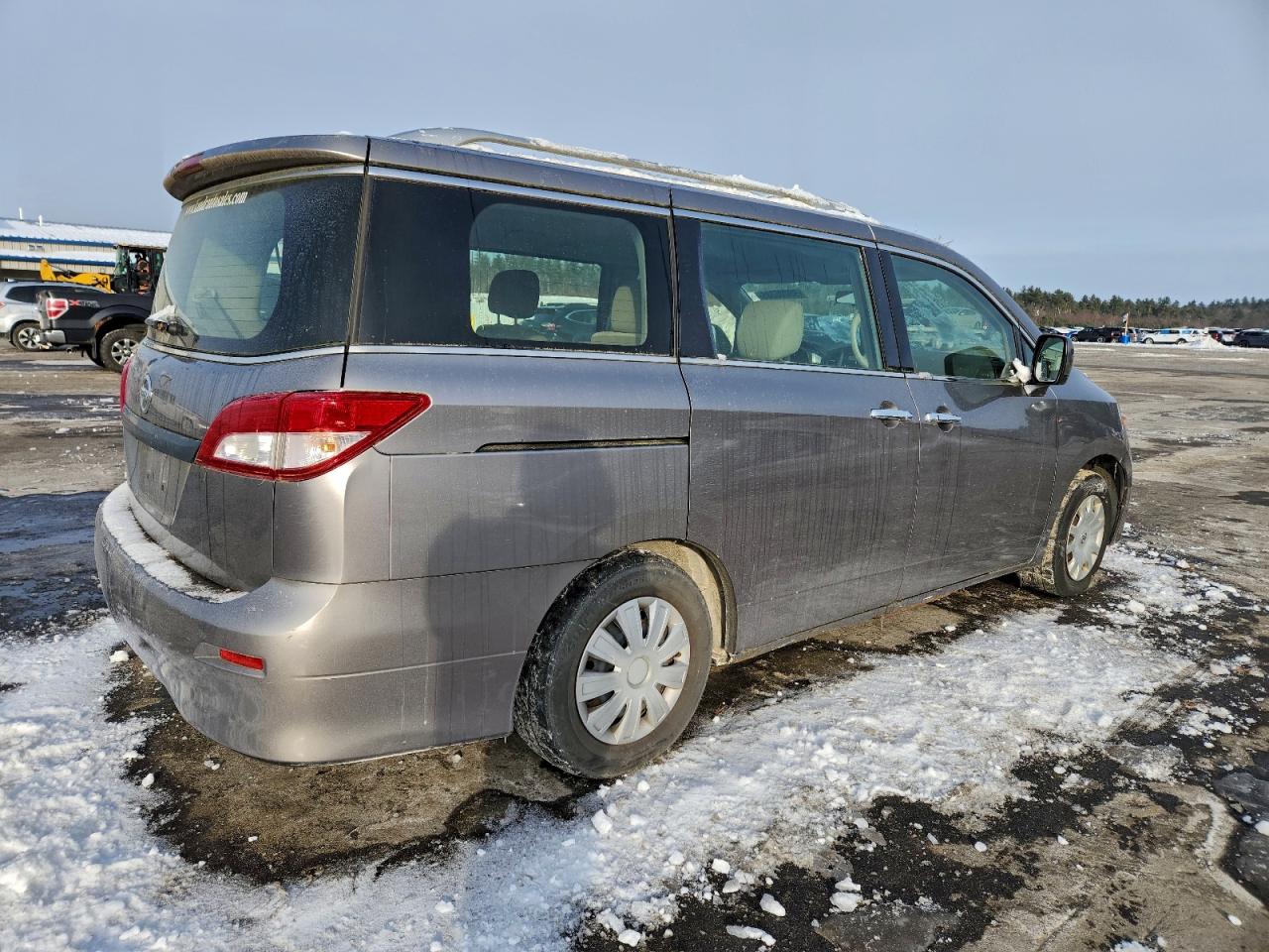 2013 NISSAN QUEST S photo 3