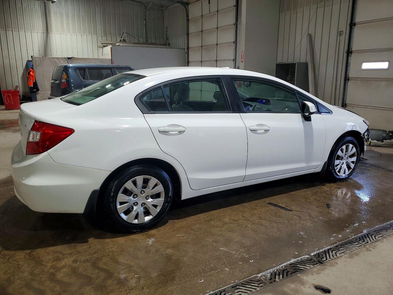 2012 HONDA CIVIC LX photo 3
