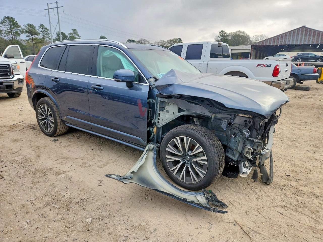 2021 VOLVO XC90 T5 MOMENTUM photo 4