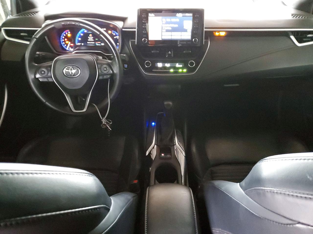 2020 TOYOTA COROLLA XSE photo 8