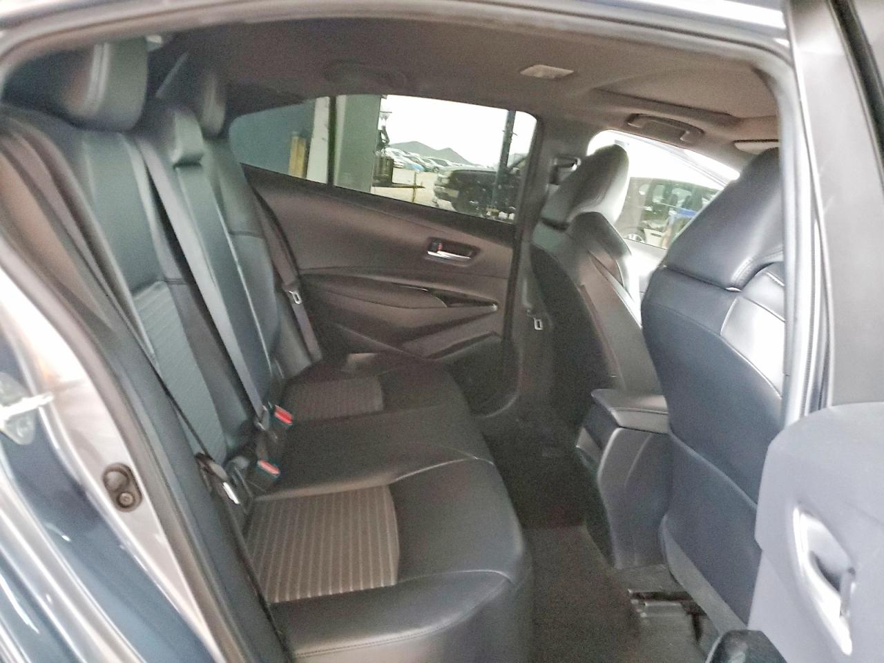 2020 TOYOTA COROLLA XSE photo 10