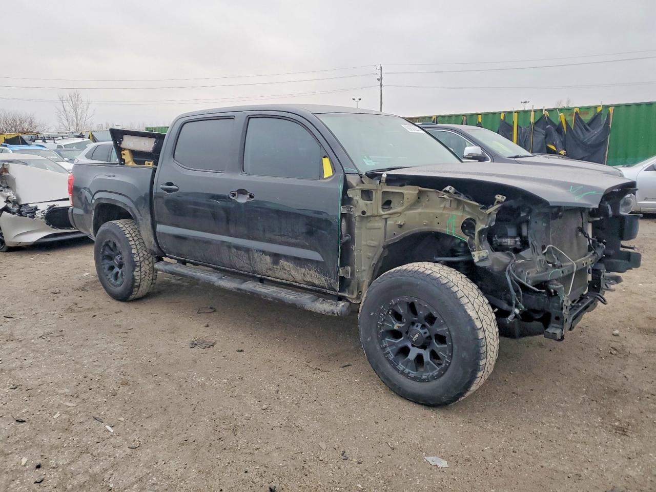 2017 TOYOTA TACOMA DOUBLE CAB photo 4