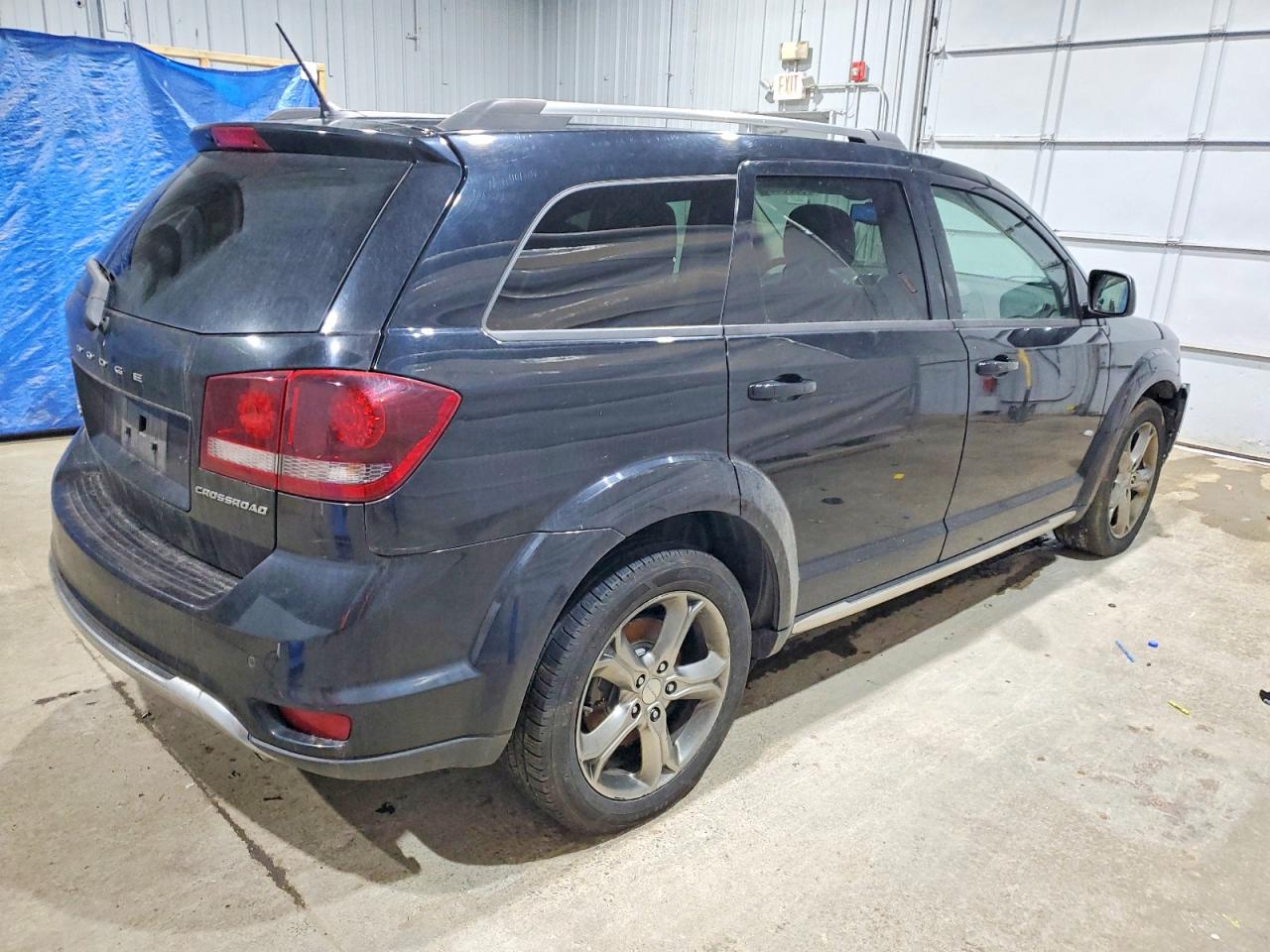 2017 DODGE JOURNEY CROSSROAD photo 3