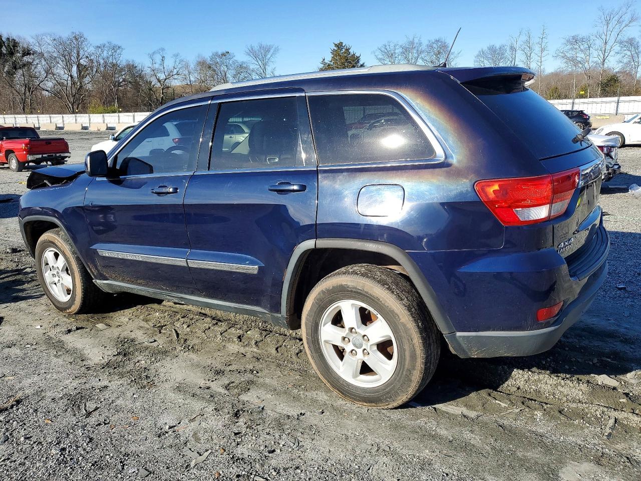 2012 JEEP GRAND CHEROKEE LAREDO photo 2