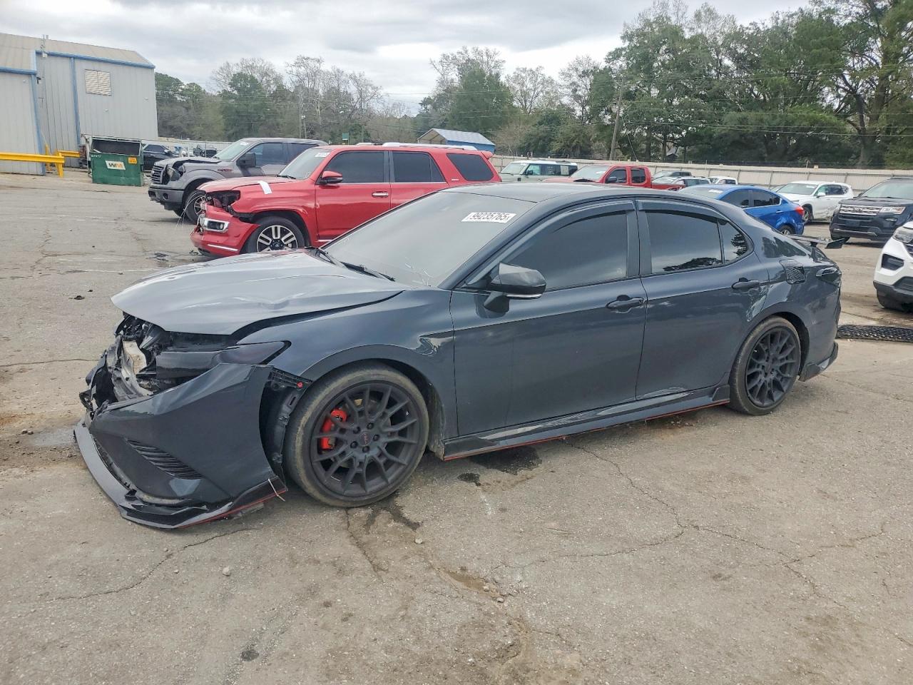 2024 TOYOTA CAMRY