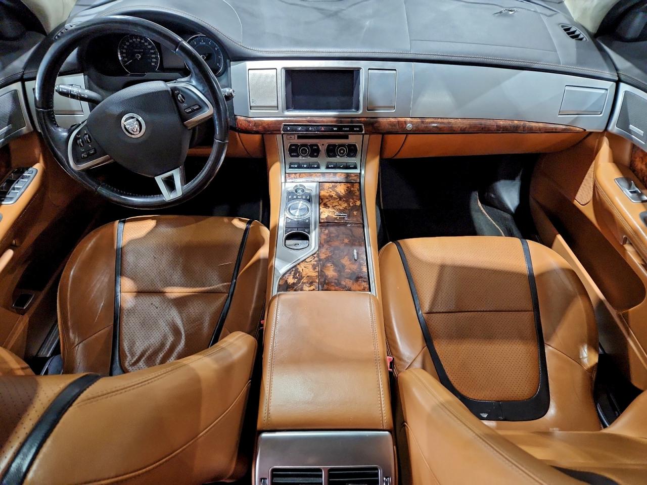 2012 JAGUAR XF PORTFOLIO photo 8