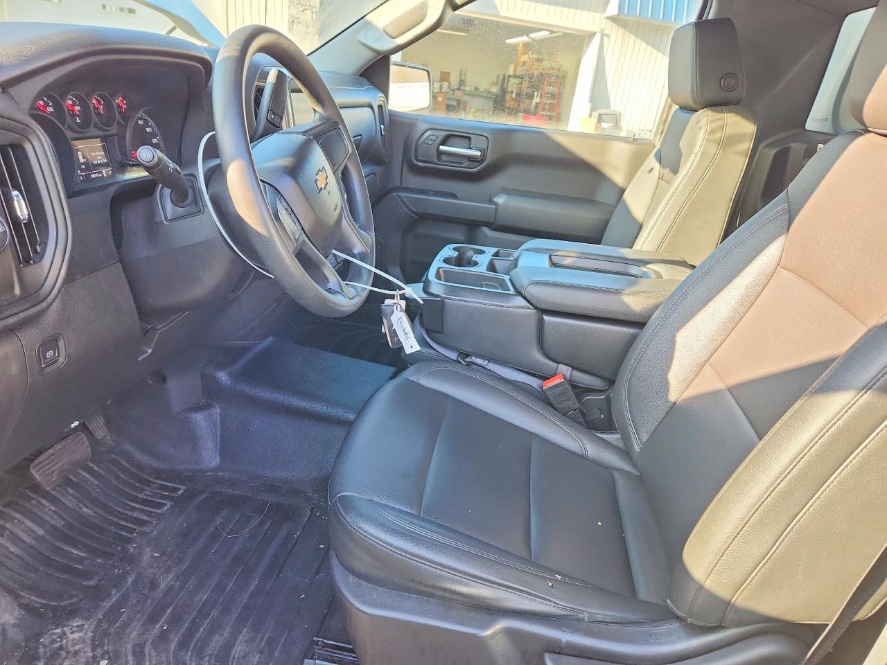 2023 CHEVROLET SILVERADO C1500 photo 7