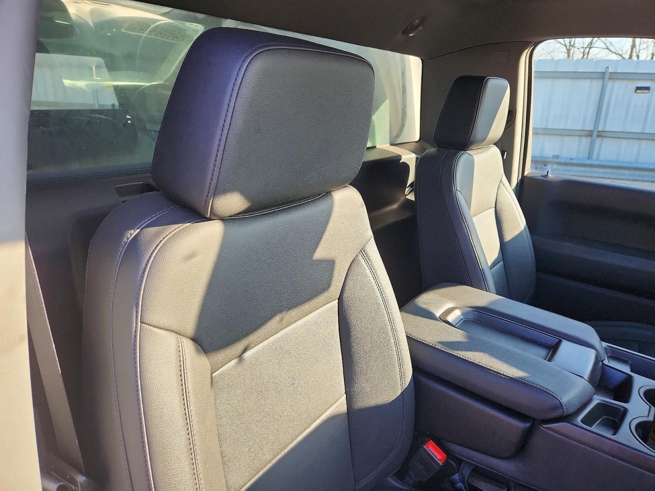 2023 CHEVROLET SILVERADO C1500 photo 10