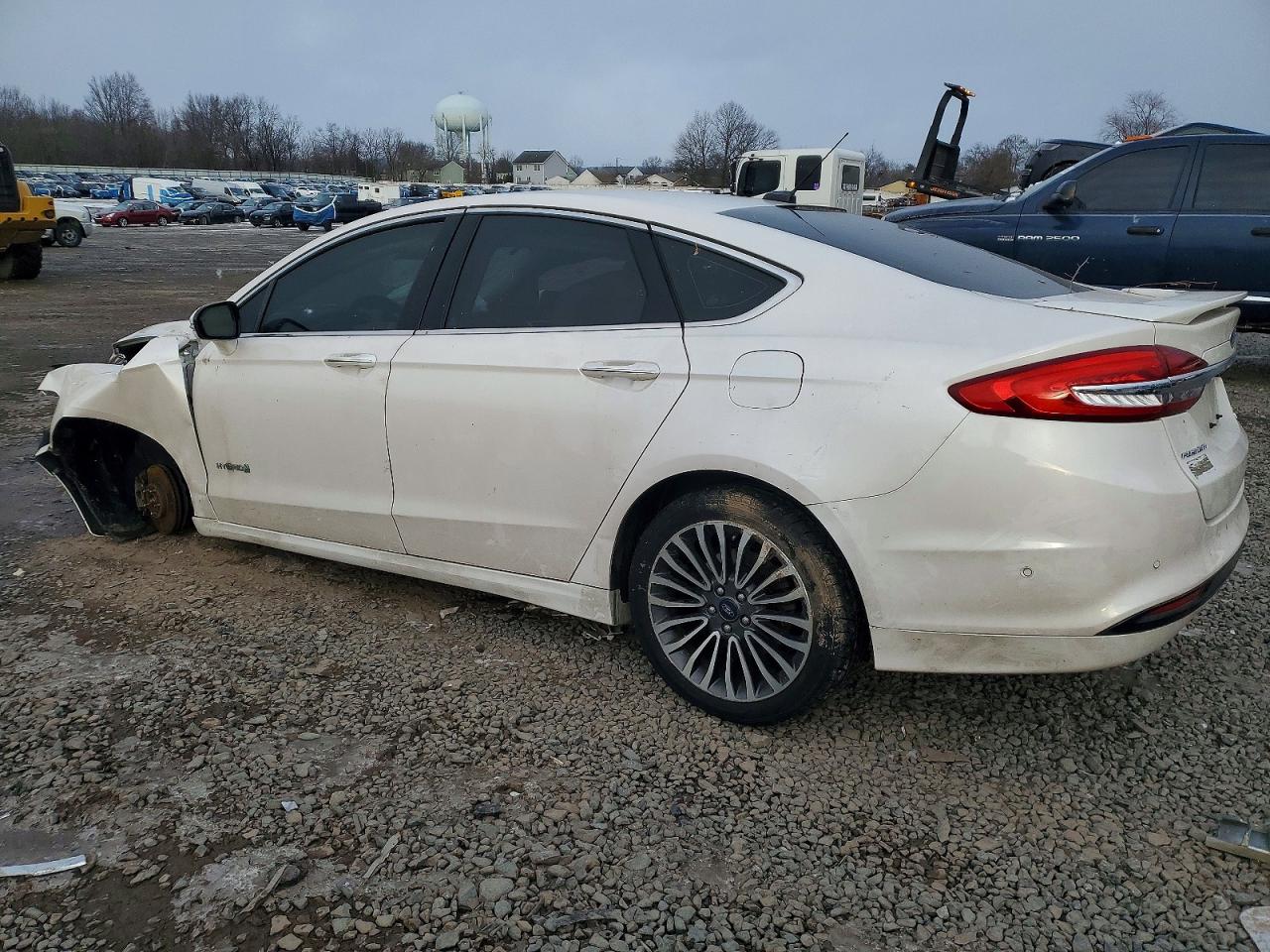 2017 FORD FUSION TITANIUM HEV photo 2